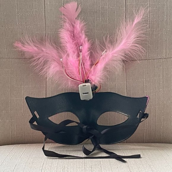 Halloween Party Mask Light Up Eyemask Masquerade Mask Faux Pink Feather Mask - Picture 6 of 9